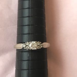 White Gold/Simulated Diamonds/CZ Ring Size 6.5